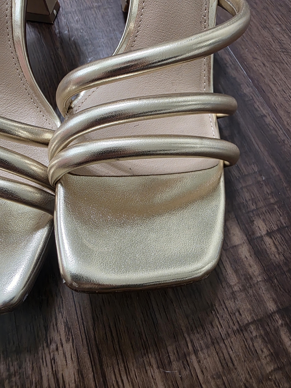 Maripe Nadia Gold Metallic Strappy Sandals Size 9 Square Toe Heels - Picture 5 of 6